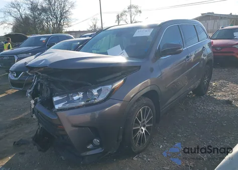 2018 Toyota Highlander Se из США, поврежденный, VIN 5TDKZRFH9JS527159